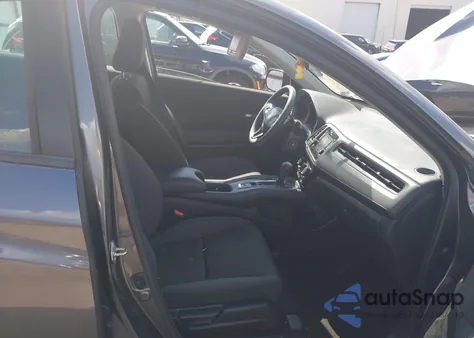 2020 Honda Hr-V 2Wd Lx из США, поврежденный, VIN 3CZRU5H37LM717272